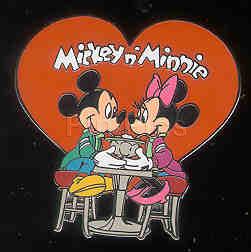 DL Mickey and Minnie in Heart 2001