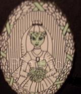 DLR - Haunted Mansion O'Pin House Easel Boxed Set - Constance only