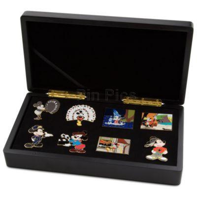 DS - D23 Exclusive - Mickey Through the Years Set