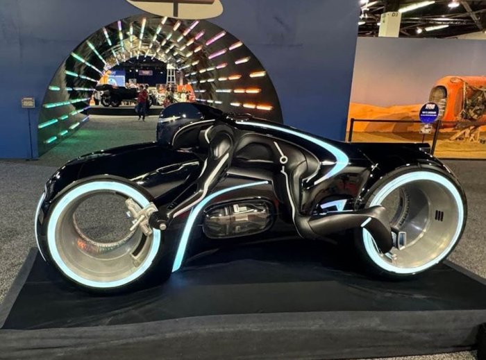 Laughing Place Tron Lightcycle.jpg