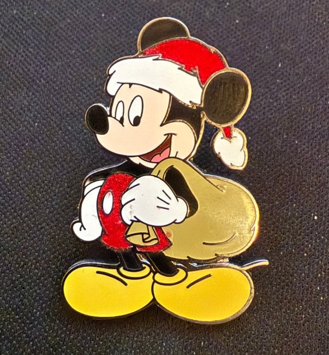 holiday mickey.jpg