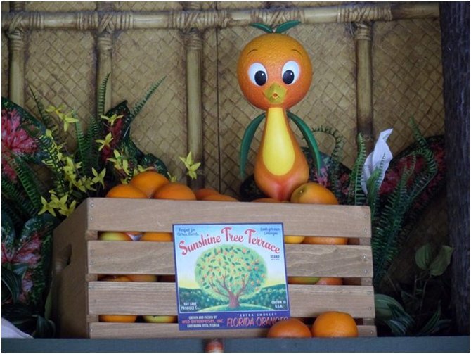 Original WDI Orange Bird Statue.jpg