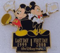 WDW - Mickey Mouse - Last Day/First Day New Year - 1999/2000