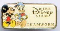 DIS - Mickey and Donald - Disney Store Teamwork Award