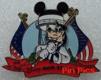 WDW - Goofy - MGM Studios - 4th of July - 2000