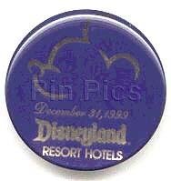 December 31, 1999 - Disneyland Resort Hotel