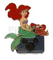 Disney Channel - Ariel & Sebastian