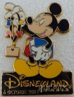 DLP - Mickey Laniere (Lanyard & Pin Book)