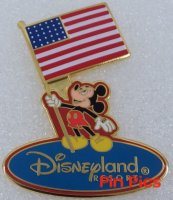 DL - Mickey - Holding American Flag - Red