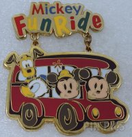 Japan - Pluto, Mickey and Minnie Mouse - Red Bus - Mickeys Fun Ride - JDS