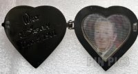 DIS - Walt Disney Birthday - Heart Locket - 100 Years of Dreams - Pin 77 - Lenticular