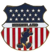 DL - Mickey - Disneyland - USA Flag Shield