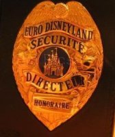 Euro Disneyland 'Securite Directeur' Honoraire Badge