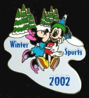 Disney Auctions - Mickey and Minnie Winter Skating 2002 Pin (Gold Prototype)