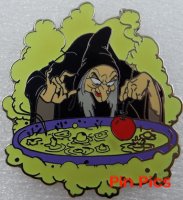 DLR - Old Hag -  Dipping Apple - Poison - Snow White and the Seven Dwarfs