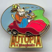 DLR - Goofy & Donald 3D - Autopia - Attractions