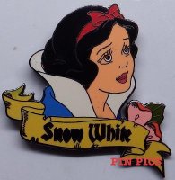 Snow White Head with Scroll and Name