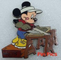 Disney Auctions - Mickey with Saw - Construction 5 Pin Set