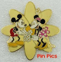 DL - Mickey and Minnie - Daisy