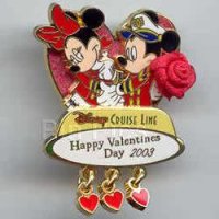 DCL - Mickey, Minnie - AP - Happy Valentine's Day 2003