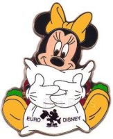 Bootleg - Minnie Holding a White Euro Disney Pillow (Gold/Green)