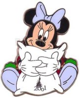 Bootleg - Minnie Holding a White 2001 Pillow (Lavender/Green)