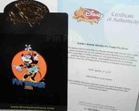 Disney Auctions - Trader Minnie Mouse Silver Prototype