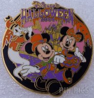 Japan - Mickey, Minnie and Ghost - Halloween 2004 - TDL