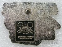Disney/Pixar's Cars Starter Set - Lightning McQueen Pin