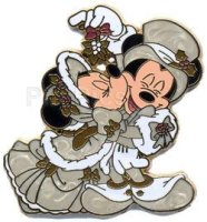 DLR - Mickey and Minnie - Under the Mistletoe - Victorian Christmas - No Movement