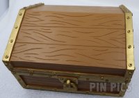 WDW - Adventures on the 7 Seas Lagoon - Treasure Chest with Four Pins