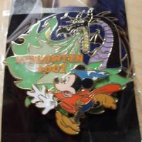 WDI - Halloween 2007 - Sorcerer Mickey with Maleficent as Dragon (Green Flames)