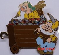 WDW - Happy and Bashful - Dwarfs with Mine Cars - Gold Card