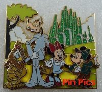 Donald Duck, Goofy, Mickey, Minnie - Wizard of Oz - Movie Moments