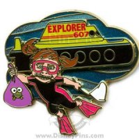 Finding Nemo Submarine Voyage Collector Set Darla - Explorer