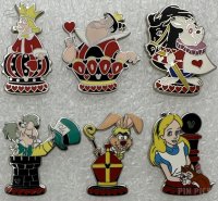 DL - Alice in Wonderland Chess Set - Hidden Mickey Lanyard 2008