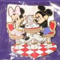 Lenox - Mickey and Minnie - Soda Shop Sweethearts