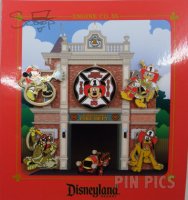 DL - Main Street Firehouse Set - Mickey & Friends