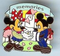 Japan - Mickey and Minnie Mouse - Graduation 2009 - JDS
