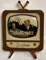 DLR - Walt Disney - Disney Heritage Collection - Tomorrowland - Annual Passholder