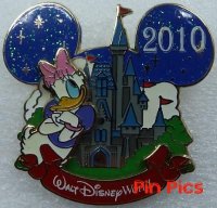 WDW - Characters with Cinderella Castle - Daisy Duck