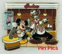 DSF - Mickey and Goofy - Soda Jerk 