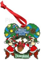 DLR - Merry Christmas 2010 - Chip 'n Dale