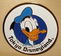 Japan - Donald Duck - Old Round - Brooch - TDL