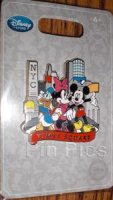 DS - Mickey, MInnie and Donald - New York City Times Square