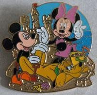HKDL - Mickey, Minnie and Pluto - At The Beach - Mystery