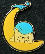 JDS - Pooh - Looking Through Legs - Moon - From a Mini 3 Pin Set