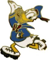 Vintage Donald Duck Rollerskating to Left