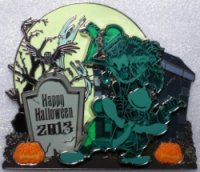 Disneystore.com - Hitchhiking Ghosts Halloween 2013 Jumbo Pin - The Haunted Mansion
