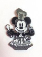 DSSH - Pin Trader Delight PTD - Steamboat Willie - GWP